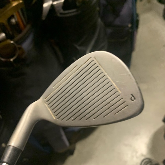 golf pitching and sand wedge A 37 in right hand 2 pc - Picture 11 of 11